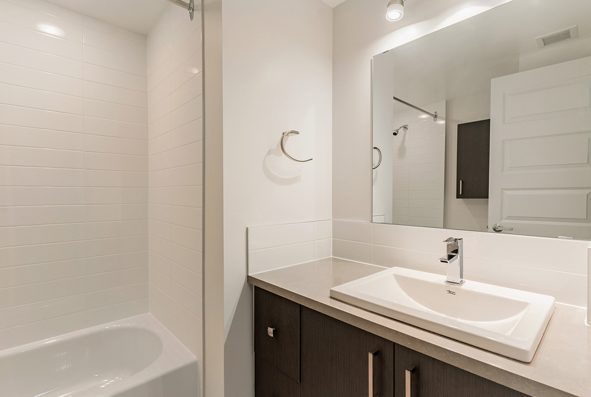 chateauneuf-apartment-bedroom-03