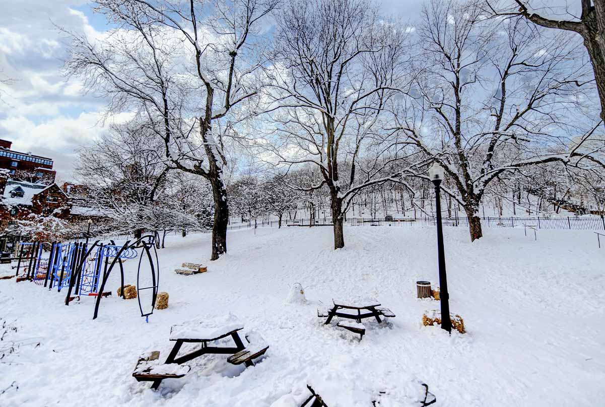 redpath-house-apartment-outside-03